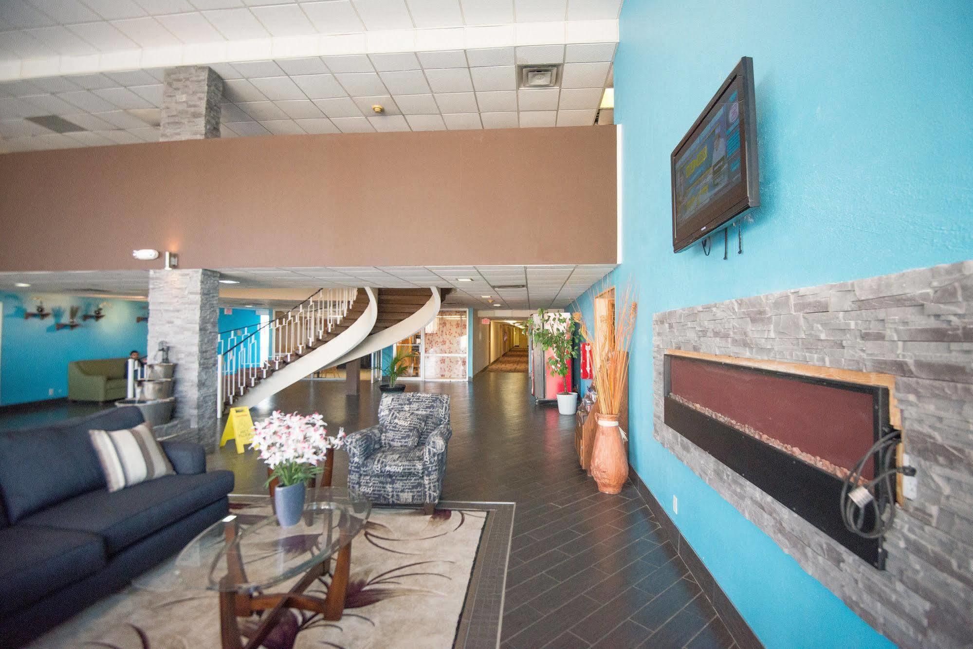 Days Inn By Wyndham Fort Wright Cincinnati Area Exterior foto